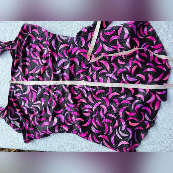 Vintage Bathing Suit possibly Maxine  of Hollywood Swimsuit pink black one piece - Picture 11 of 12